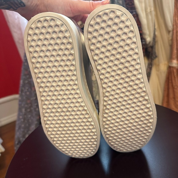 Sam Edelman rabbit fur sneakers NWOT - Picture 3 of 7